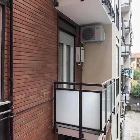 Youhosty - Lodi Quater Milan