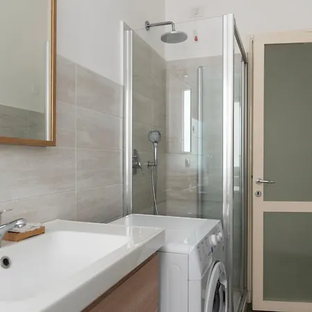 Apartamento Youhosty - Lodi Quater Milão